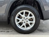 Used 2017 Jeep Cherokee Latitude image 4