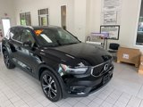 Certified 2022 Volvo XC40 T5 Inscription w/ Advanced Package image 2