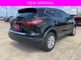 Used 2020 Nissan Rogue Sport S image 5