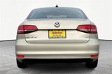 Used 2016 Volkswagen Jetta SE image 4