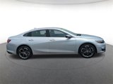 Used 2022 Chevrolet Malibu LT image 2