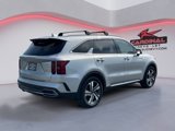 Used 2022 Kia Sorento EX w/ Panoramic Sunroof Package image 3