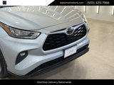 Used 2020 Toyota Highlander XLE image 3