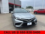 Used 2021 Toyota Camry SE image 3