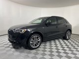 Used 2022 Audi Q3 2.0T Premium Plus image 3