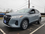 Used 2022 Nissan Kicks SV image 3