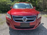 Used 2011 Volkswagen Tiguan SE image 2