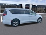 Used 2017 Chrysler Pacifica Touring-L Plus image 5