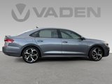 Used 2021 Volkswagen Passat 2.0T R-Line image 5