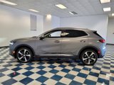 Used 2021 Buick Envision Essence image 4
