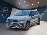 Certified 2024 Volkswagen Taos SE image 2