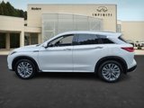 New 2025 INFINITI QX50 Luxe image 3