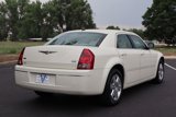 Used 2006 Chrysler 300 Touring w/ Luxury Group image 5