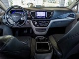 Used 2017 Chrysler Pacifica Touring-L Plus w/ Advanced Safetytec Group image 4