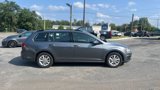 Used 2016 Volkswagen Golf S image 3