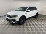 New 2024 Volkswagen Tiguan SE image 3