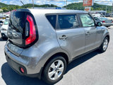 Used 2017 Kia Soul + image 5