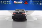 Used 2021 Toyota Camry SE image 4