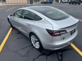 Used 2018 Tesla Model 3 Long Range image 2
