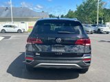 Certified 2022 Volkswagen Taos SE image 4