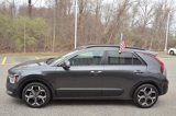 Used 2023 Kia Niro SX Touring image 5