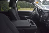 Used 2019 Nissan Titan SV image 4