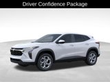New 2025 Chevrolet Trax LS image 2