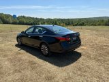 Used 2023 Nissan Altima 2.5 SV image 3