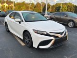 Used 2022 Toyota Camry SE image 4