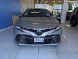Used 2019 Toyota Camry XLE image 2