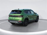 New 2025 Volkswagen Taos SE image 3