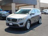 Used 2018 Kia Sorento LX image 3