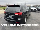 Used 2016 Kia Sedona LX w/ LX Convenience Package image 3