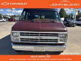 Used 1990 Chevrolet G20 image 2