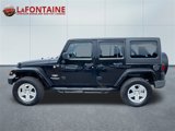 Used 2012 Jeep Wrangler Unlimited Sahara image 4