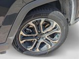 Used 2023 Jeep Compass Limited image 3