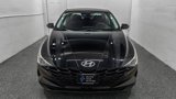 Used 2022 Hyundai Elantra SE image 3