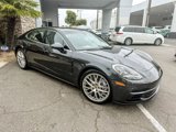 Used 2018 Porsche Panamera image 2