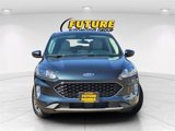 Used 2022 Ford Escape SEL image 2