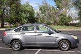 Used 2010 Ford Focus SE image 3