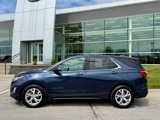 Used 2018 Chevrolet Equinox LT image 2