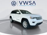 Used 2021 Jeep Grand Cherokee Laredo image 2