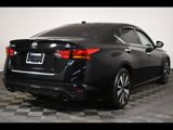 Used 2021 Nissan Altima 2.5 SL image 2