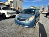 Used 2007 Toyota Yaris 2-Door Hatchback image 2