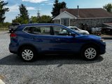 Used 2017 Nissan Rogue S image 4