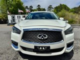 Used 2019 INFINITI QX60 Luxe w/ Essential Package image 2