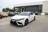 Used 2022 Toyota Camry SE image 5