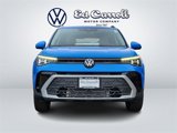 New 2025 Volkswagen Taos SE image 2