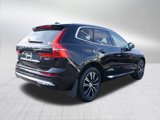 Used 2022 Volvo XC60 B6 Inscription image 3