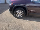 Used 2020 GMC Acadia SLT w/ Driver Alert Package II image 4